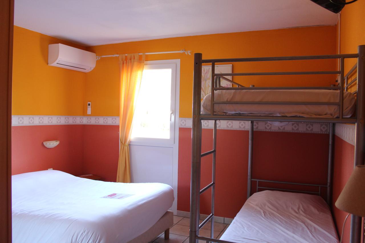 Logis La Grande Bastide Hotel Oraison Exterior photo